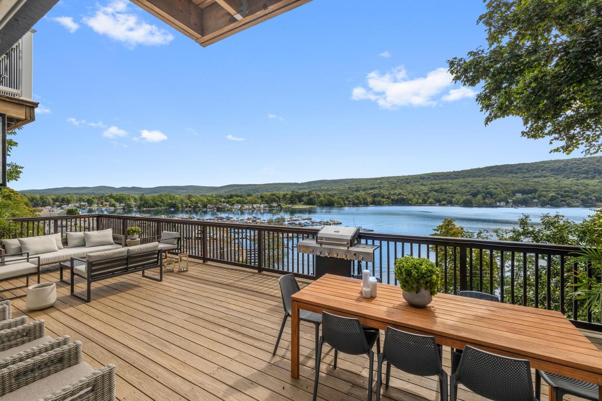 Lakeview House - Hot Tub - Firepit - Stunning Views - Spacious Deck - Cozy Living Room - Bar Greenwood Lake Eksteriør bilde